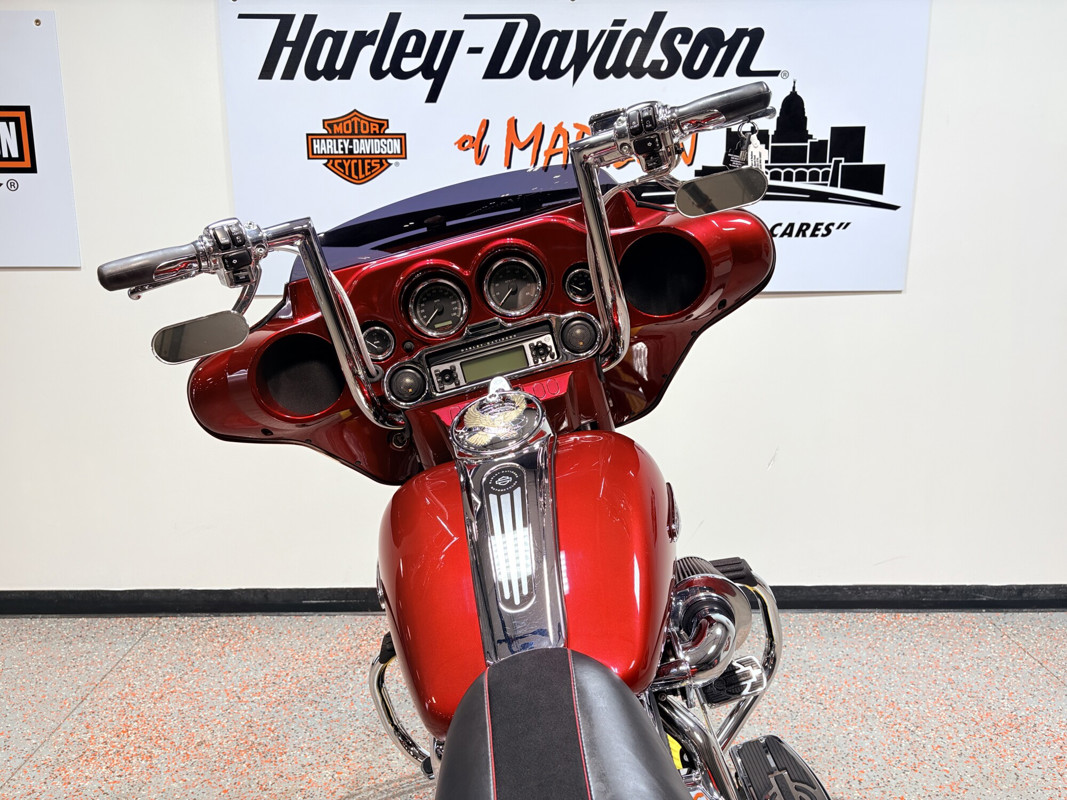 Electra Glide® Standard