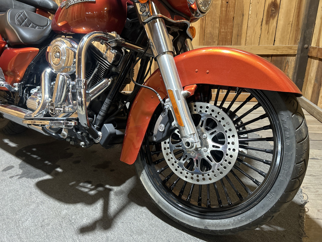 Street Glide®