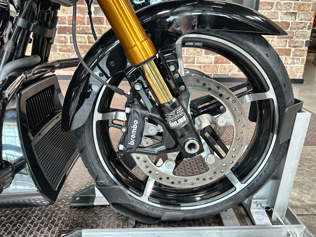 Road Glide®