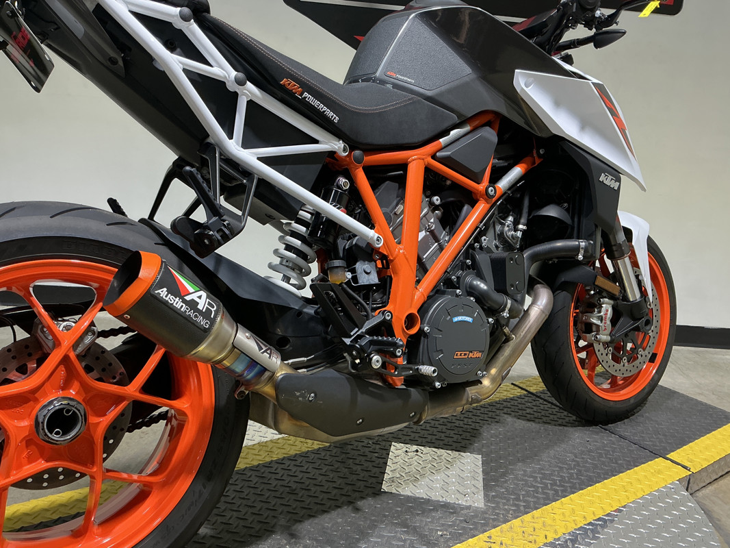 1290 Super Duke R 