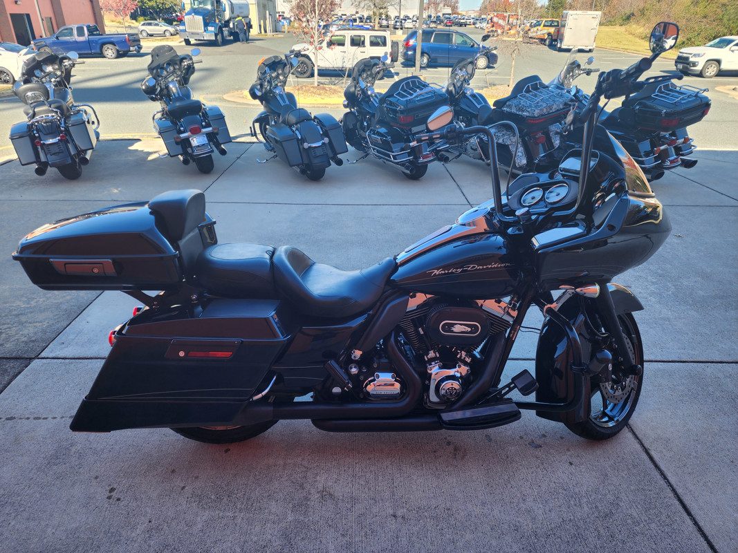 Road Glide® Custom