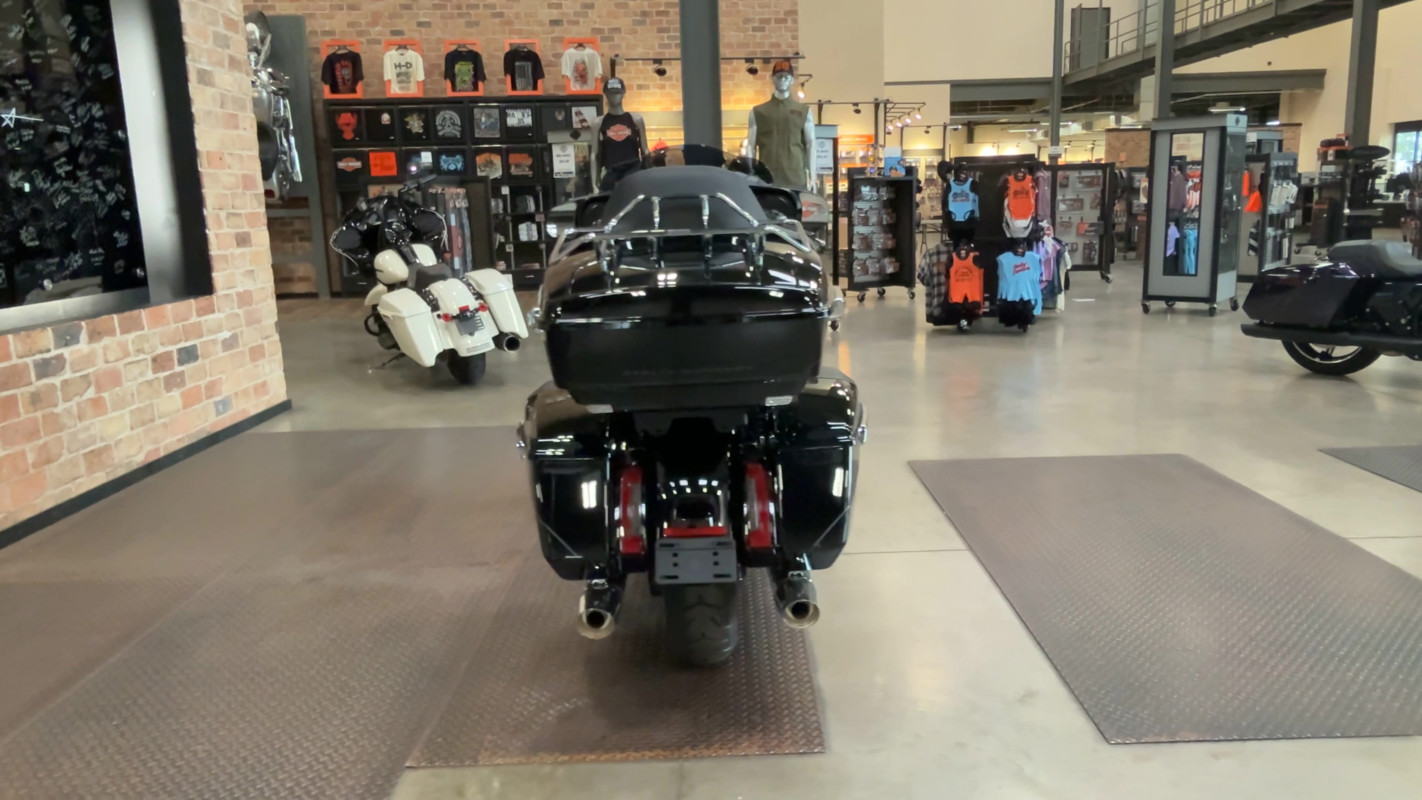 Street Glide® Ultra