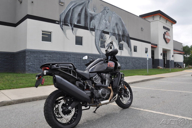 Pan America® 1250 Special