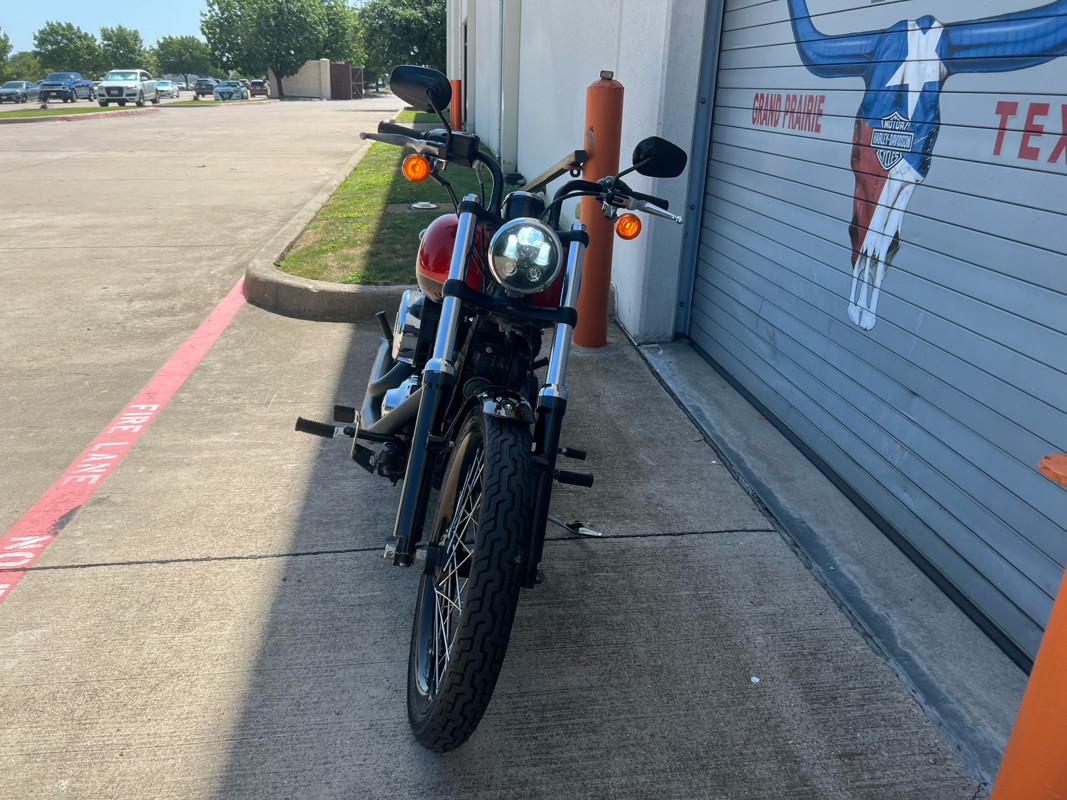 Softail® Blackline®