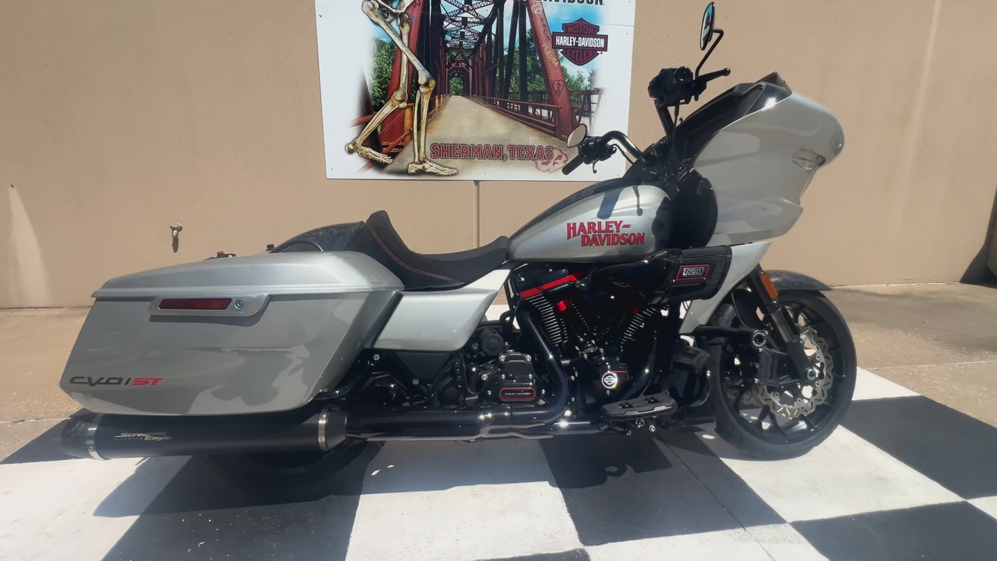 CVO® Road Glide® ST