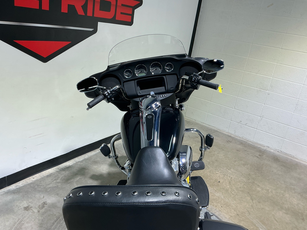 Electra Glide® Standard