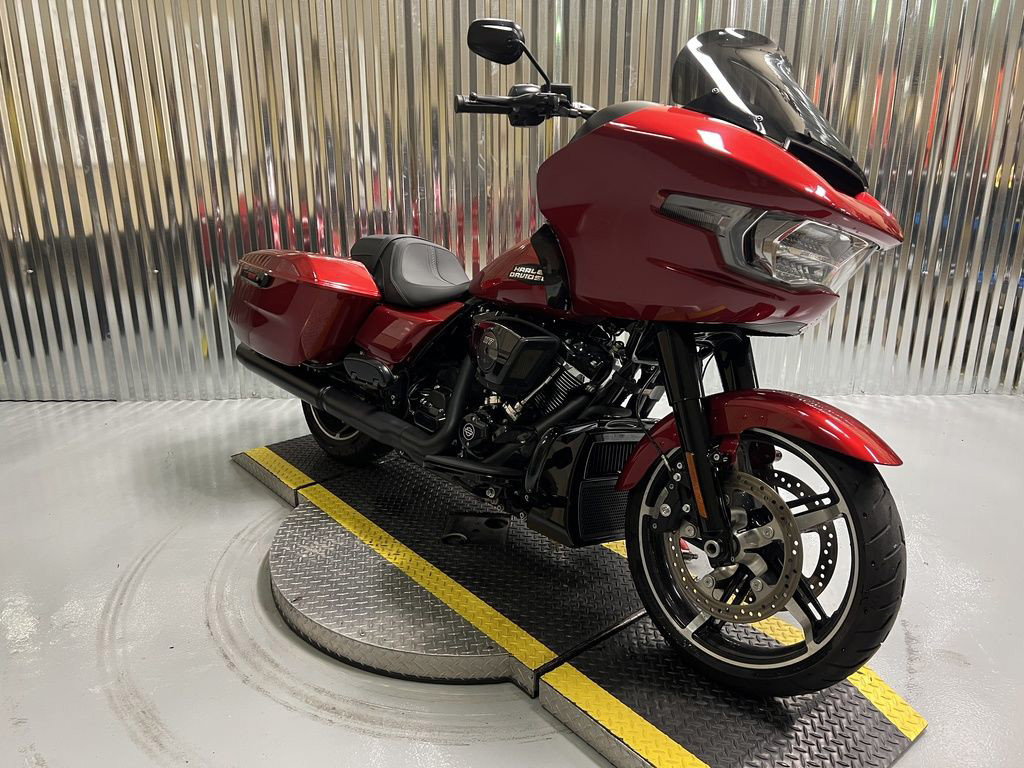 Road Glide®