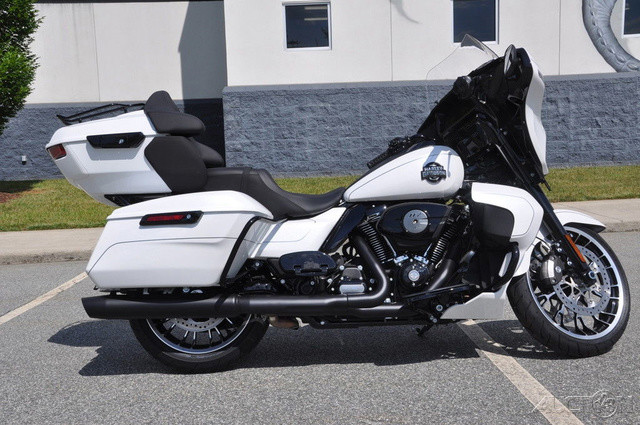 Street Glide® Limited