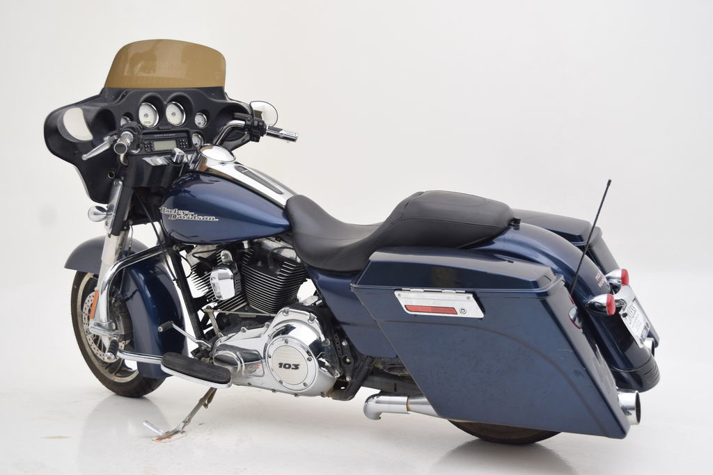 Street Glide®