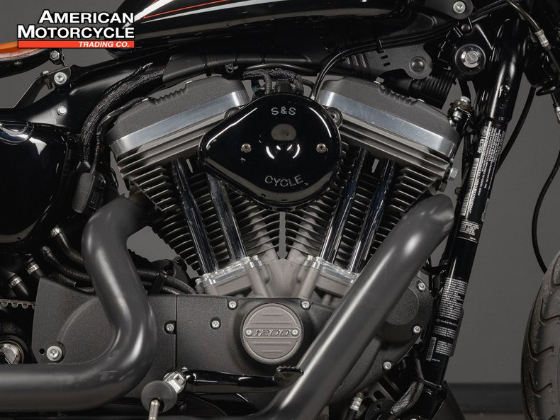 Sportster® Roadster®