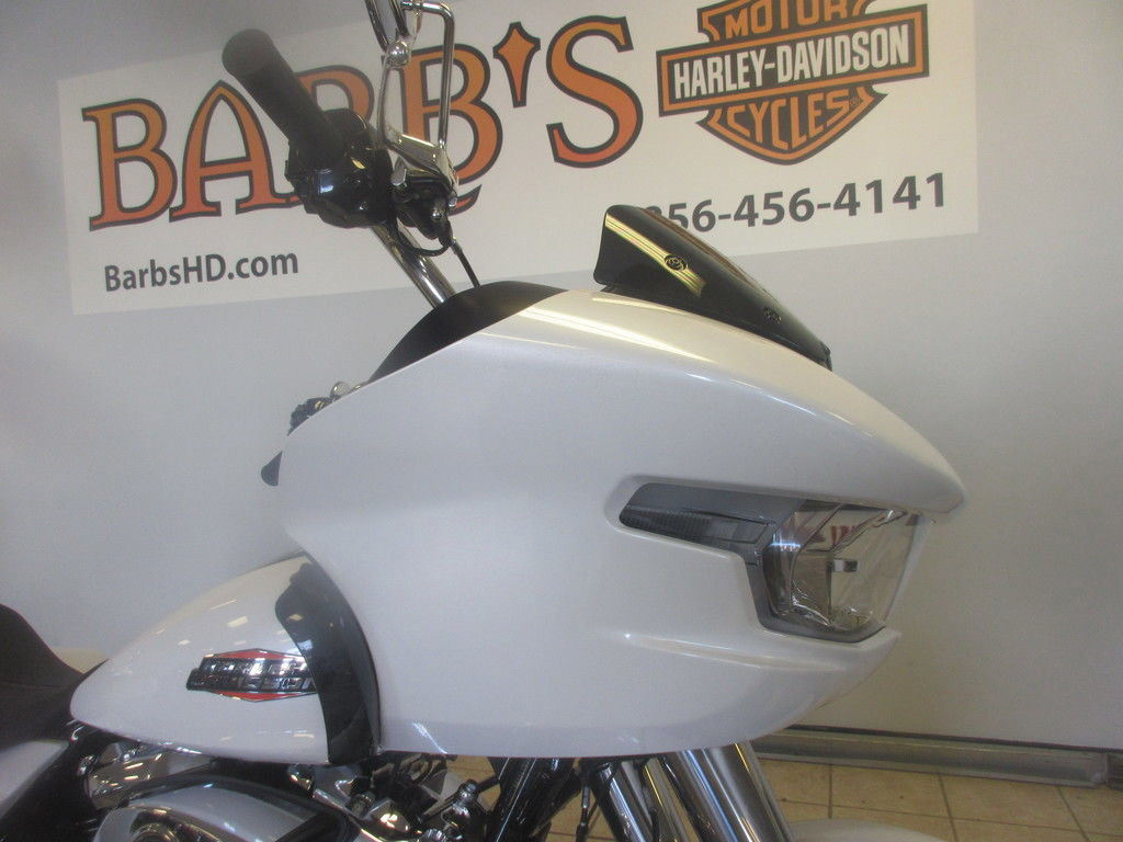Road Glide®