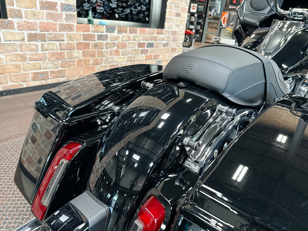 Road Glide®
