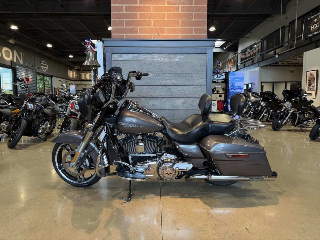 Street Glide® Special