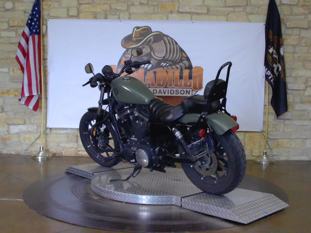Iron 883®