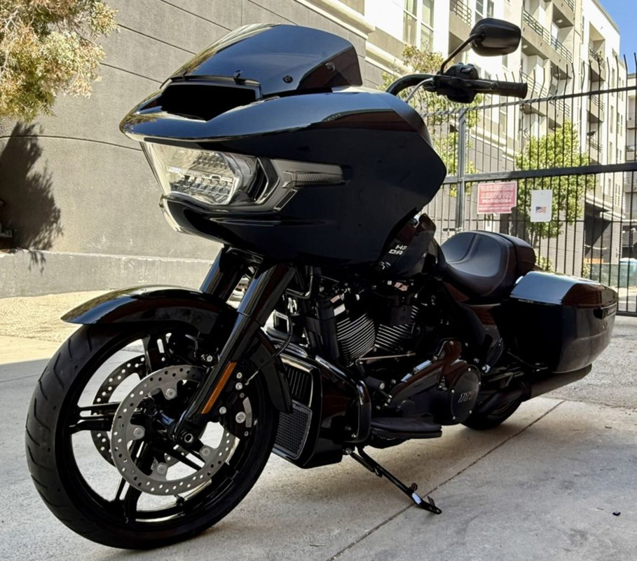 Road Glide®