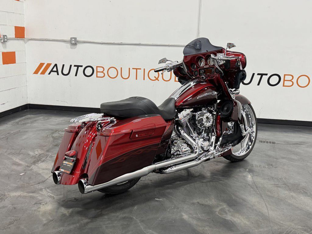 CVO® Street Glide®