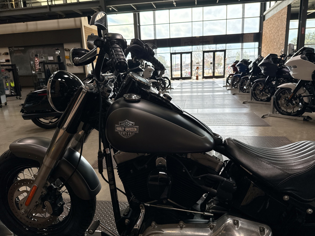 Softail® Slim®