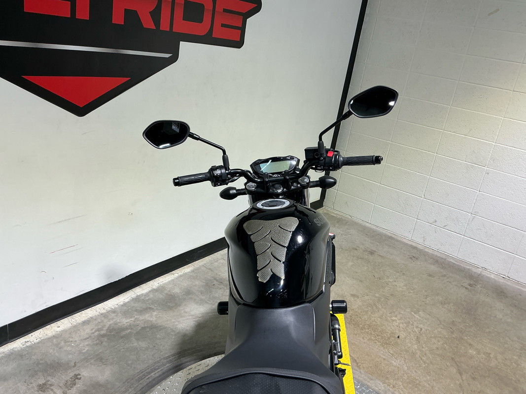 SV650	