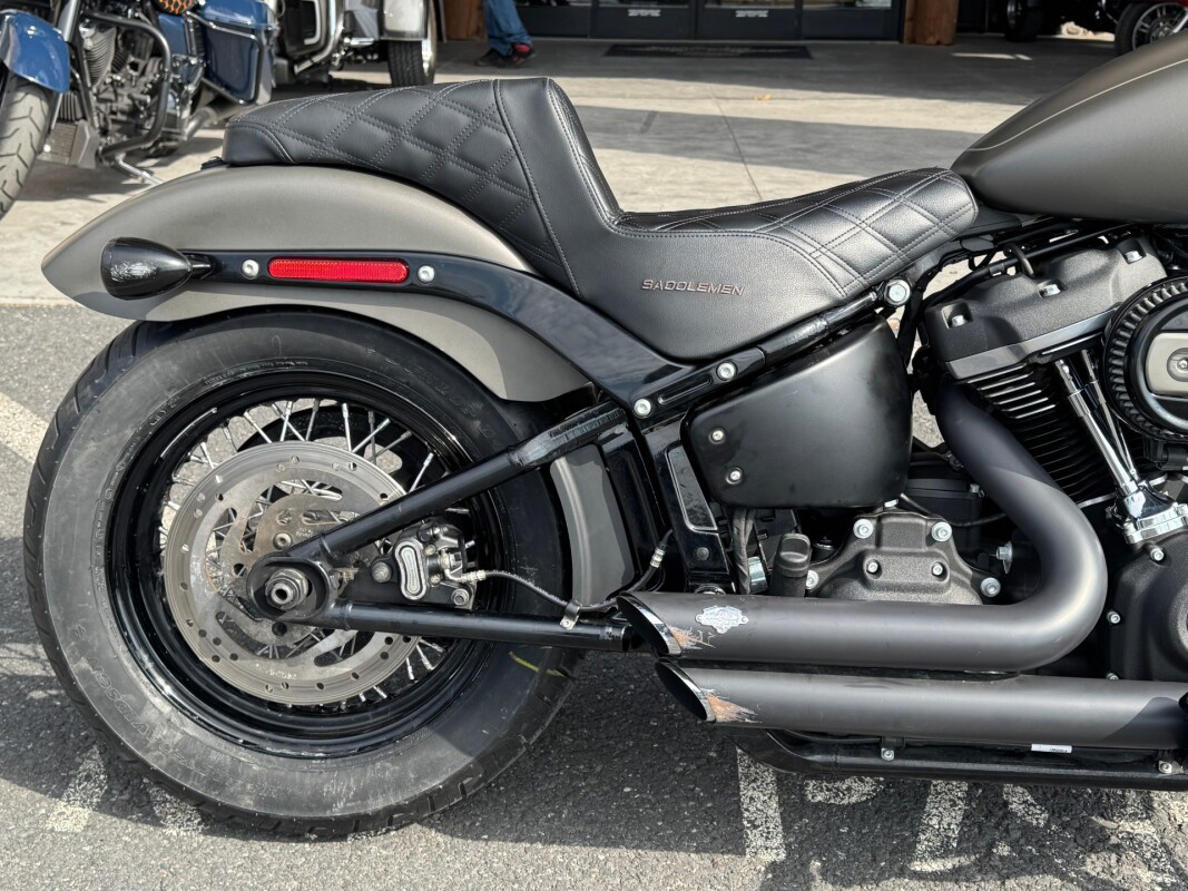 Softail® Street Bob®