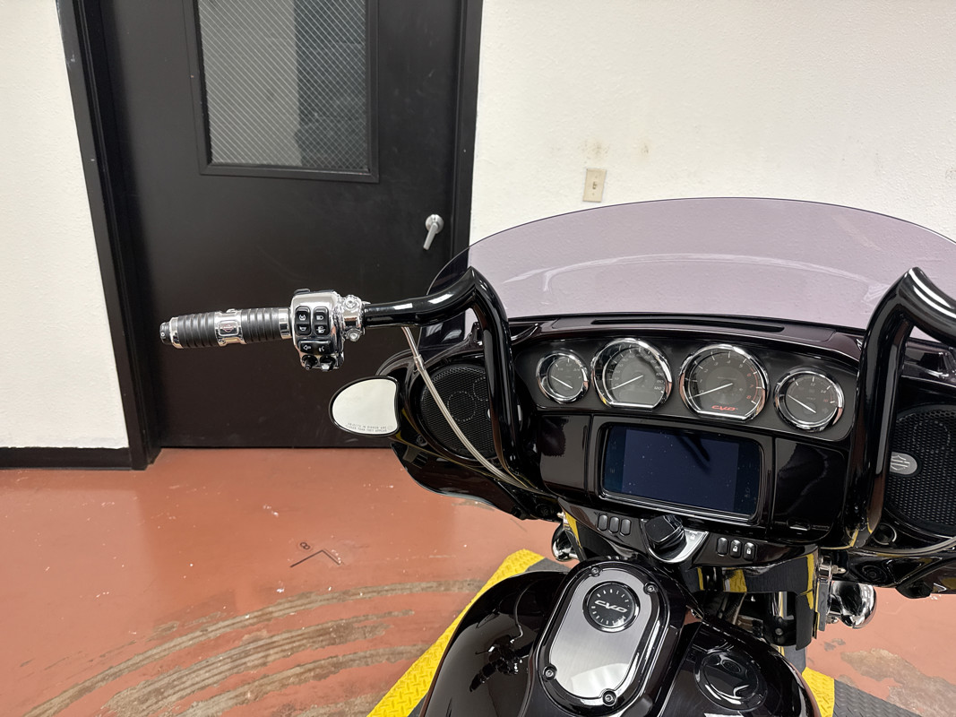 CVO® Street Glide®