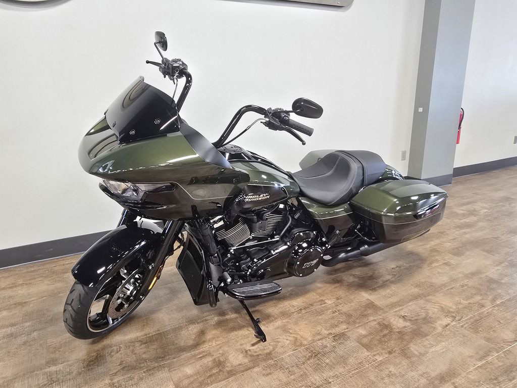 Road Glide®