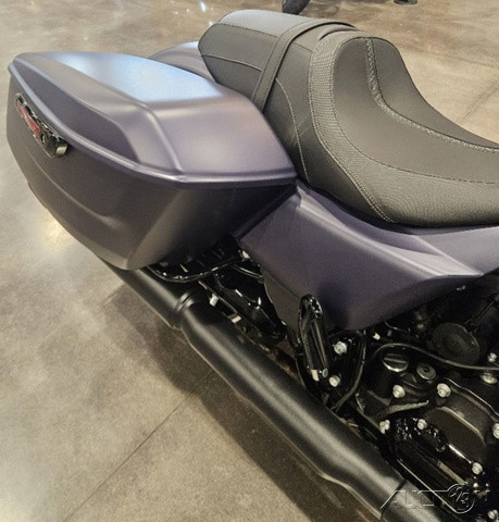 Street Glide®