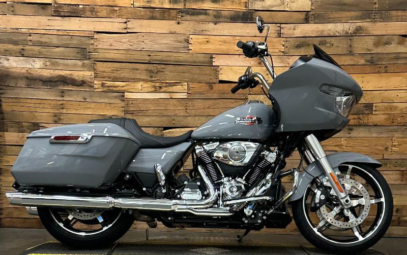 Road Glide®