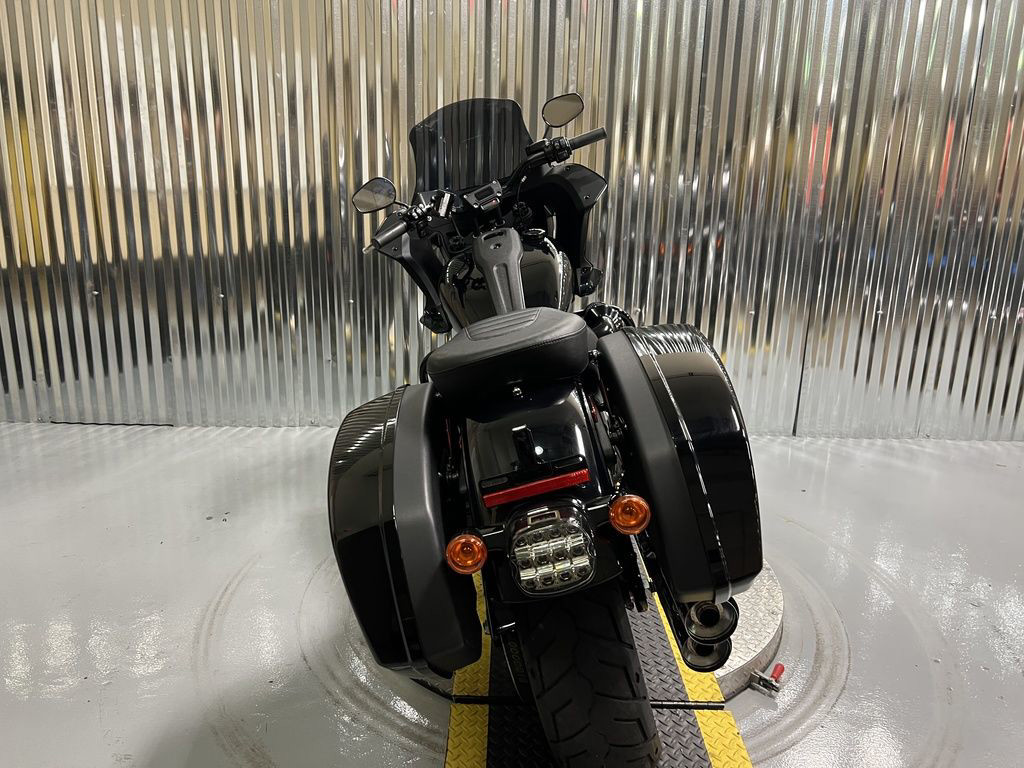 Low Rider® ST