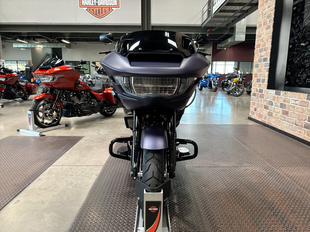 Road Glide®