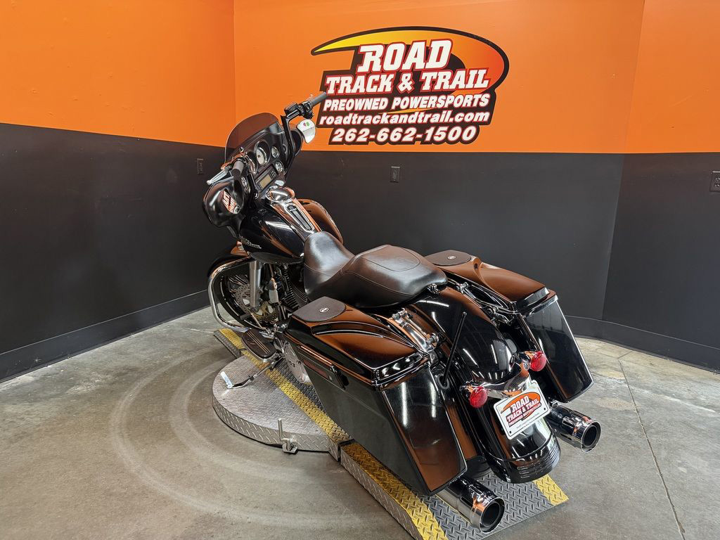 Street Glide®