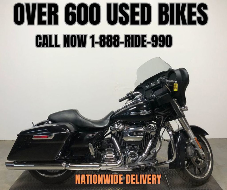 Street Glide®