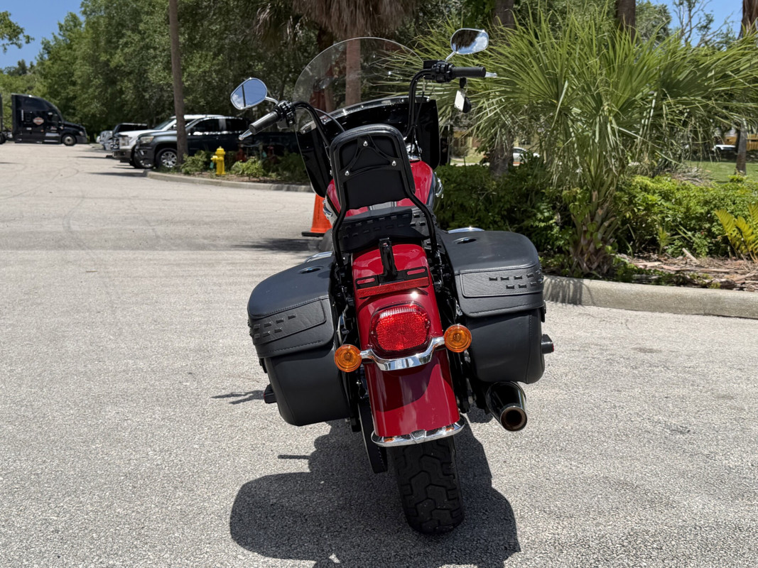 Softail® Heritage Classic 114