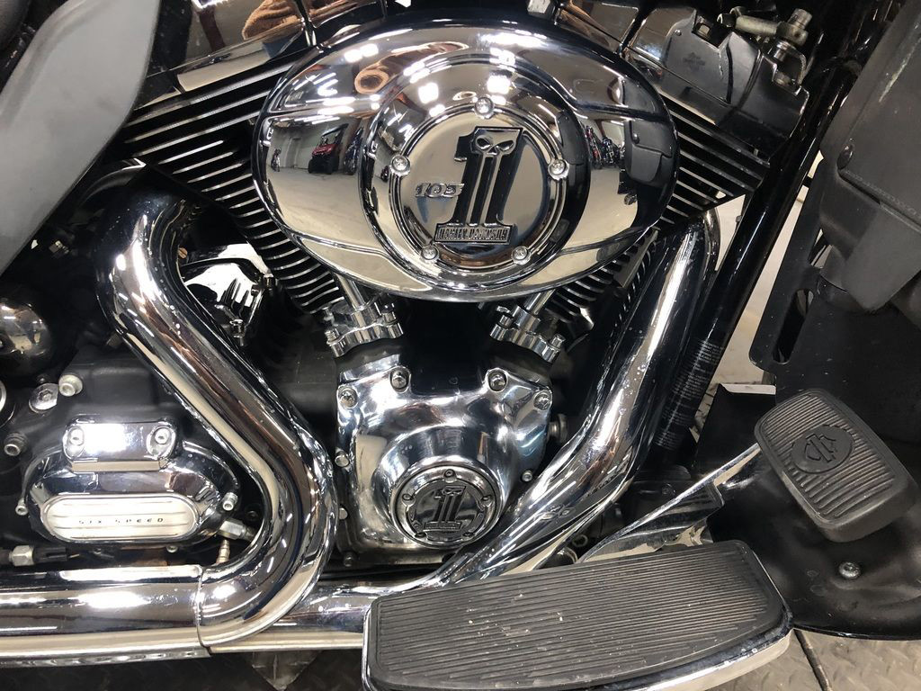 Road Glide® Ultra