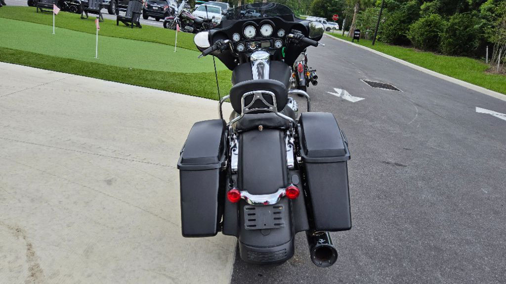 Street Glide®