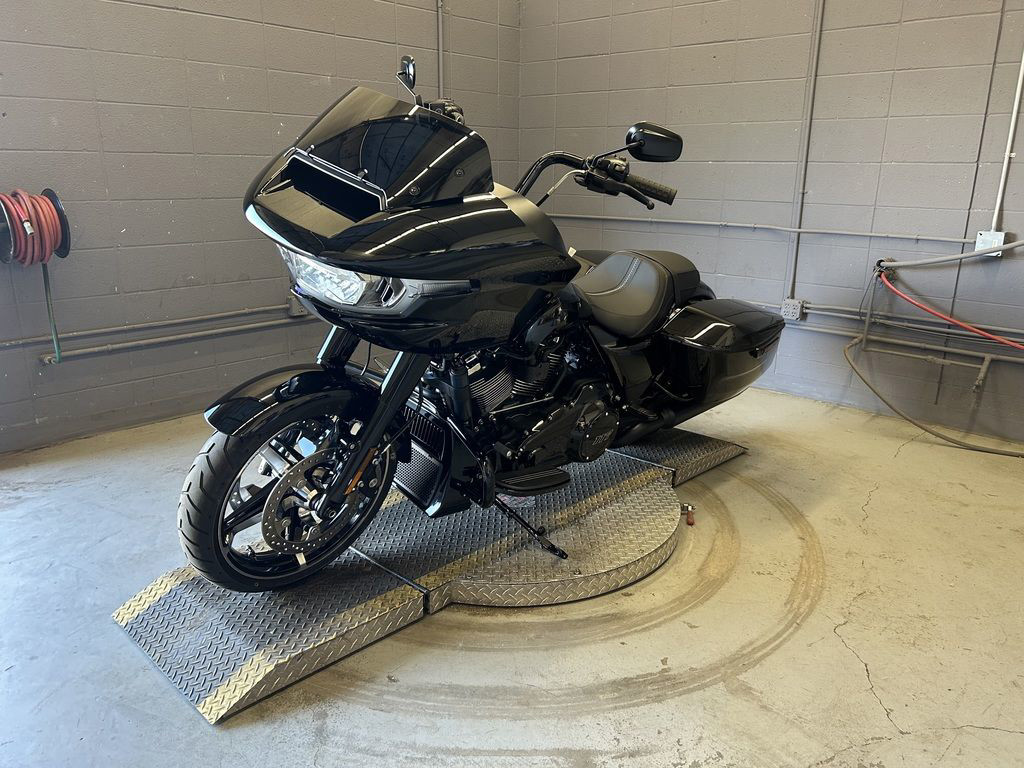 Road Glide®