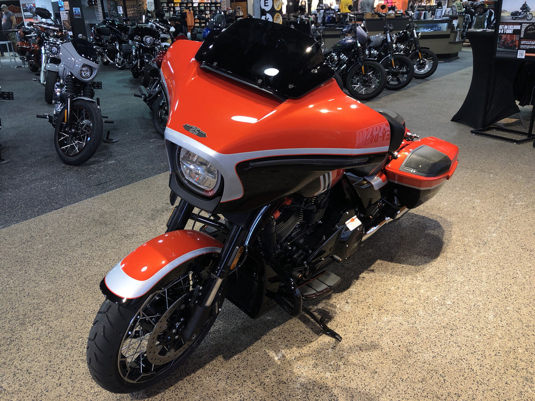 CVO® Street Glide®