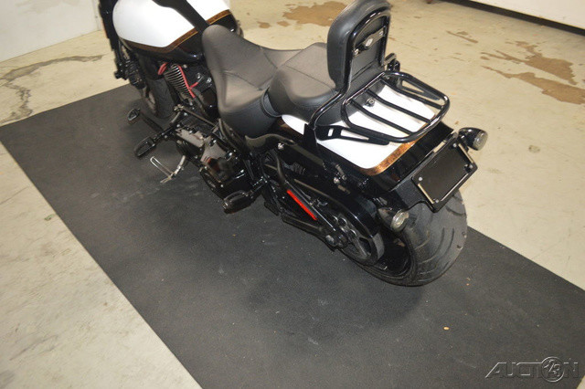 CVO® Pro Street Breakout®