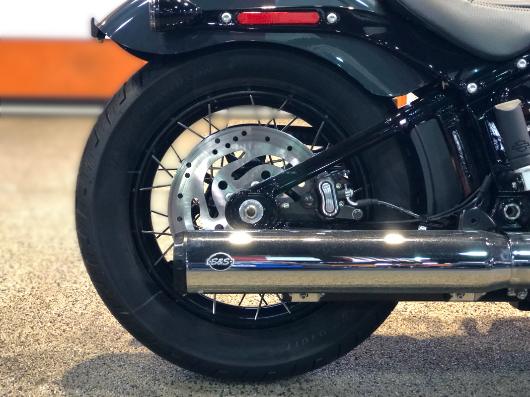 Street Bob®