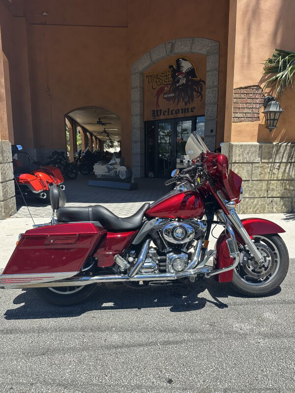 Street Glide®