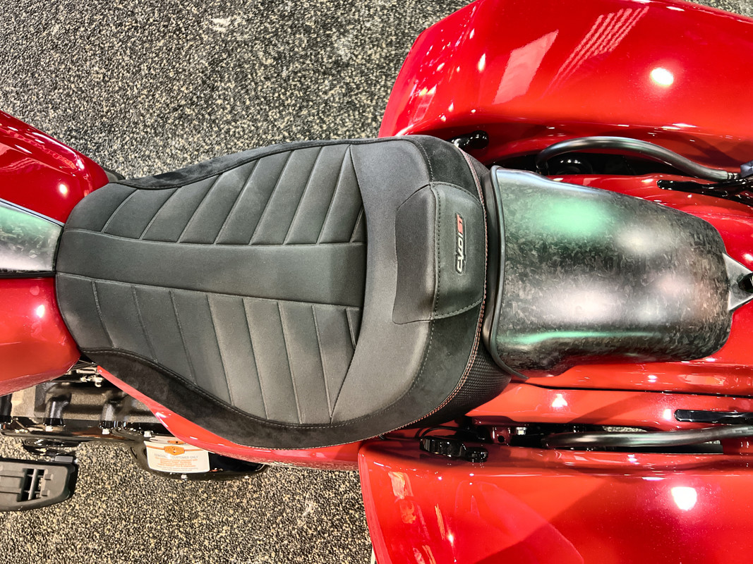 CVO® Road Glide® ST
