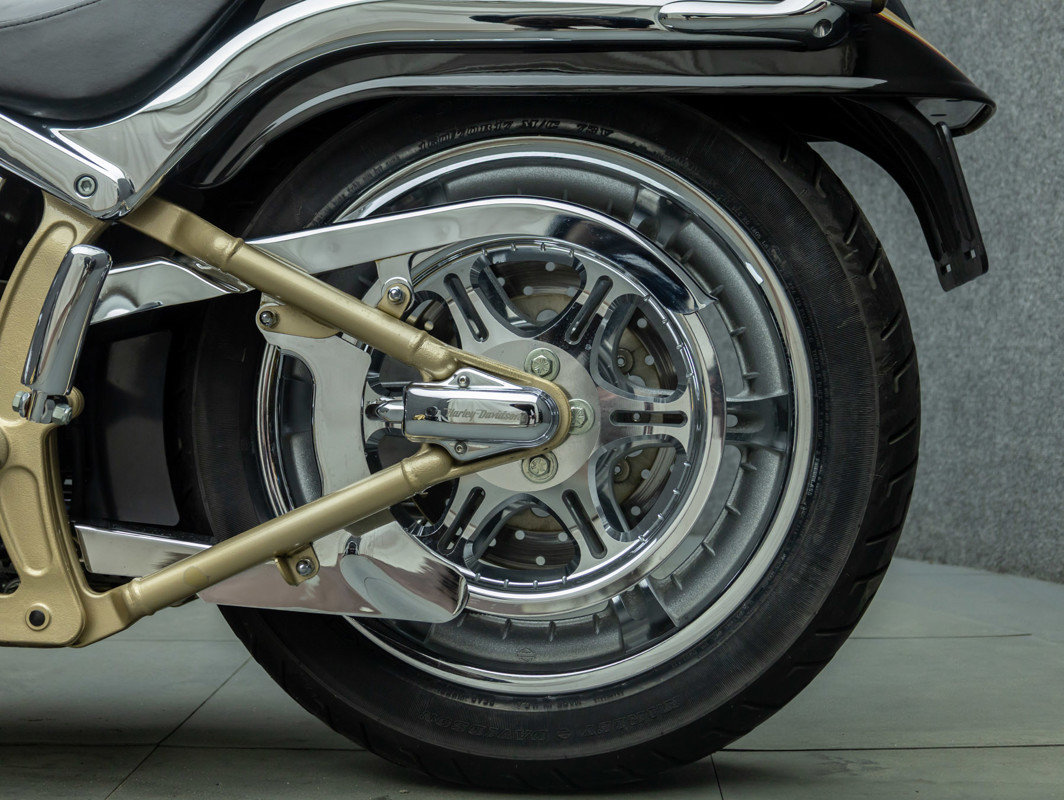 Screamin' Eagle® Softail® Deuce