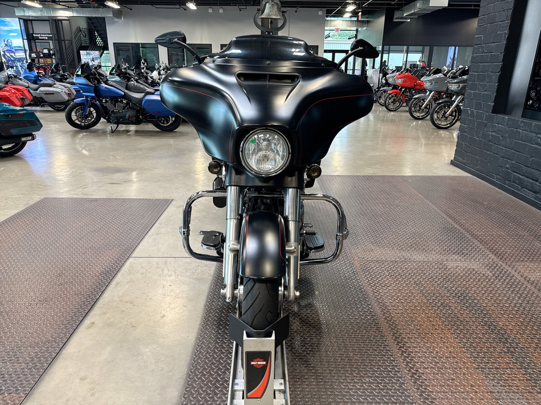 Street Glide® Special