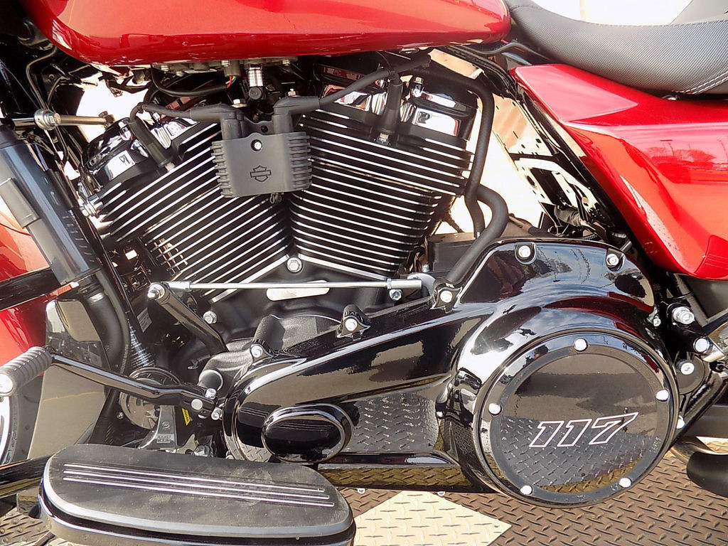 Road Glide®