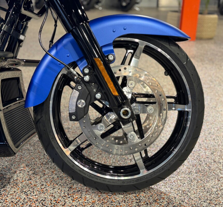 Road Glide®