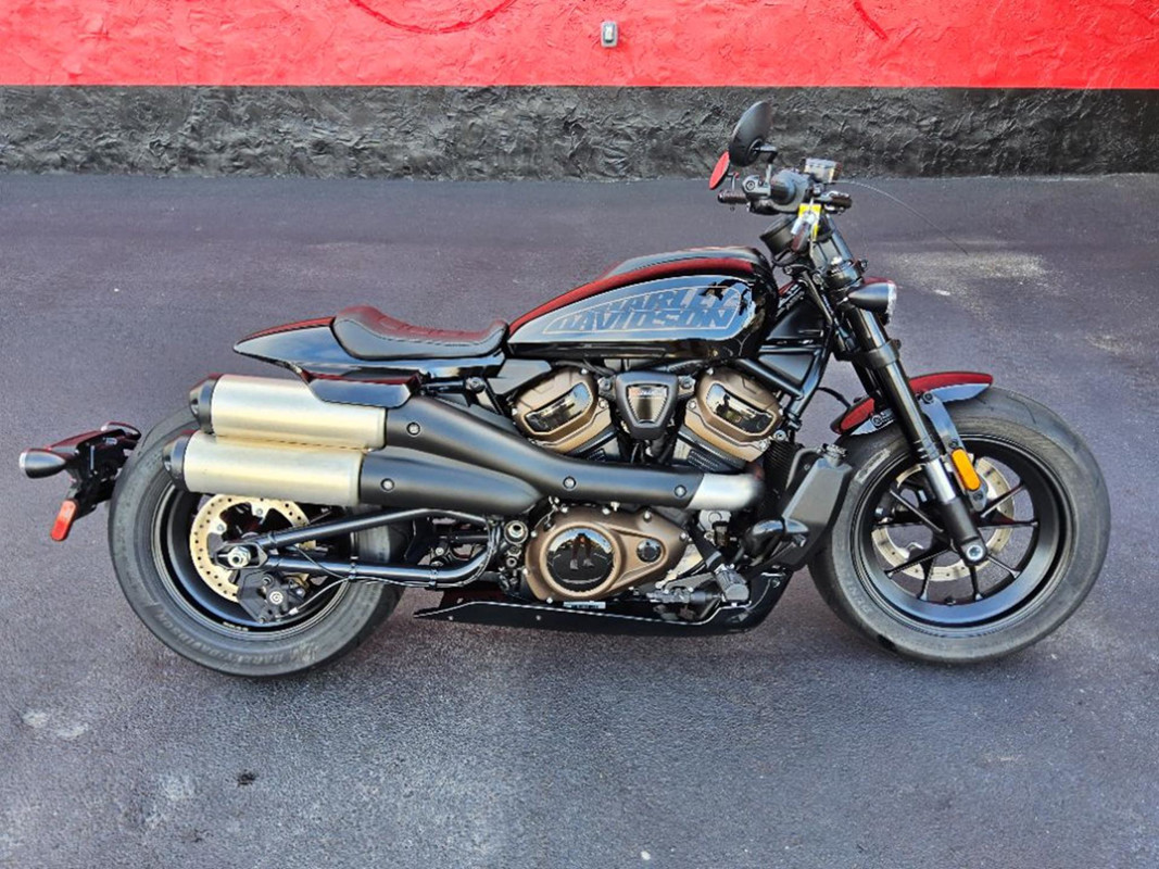 Sportster® S