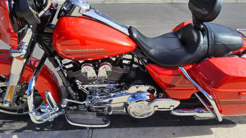 Street Glide®
