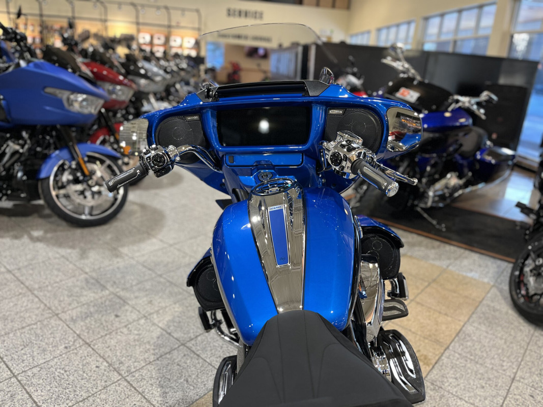 CVO® Street Glide® Limited