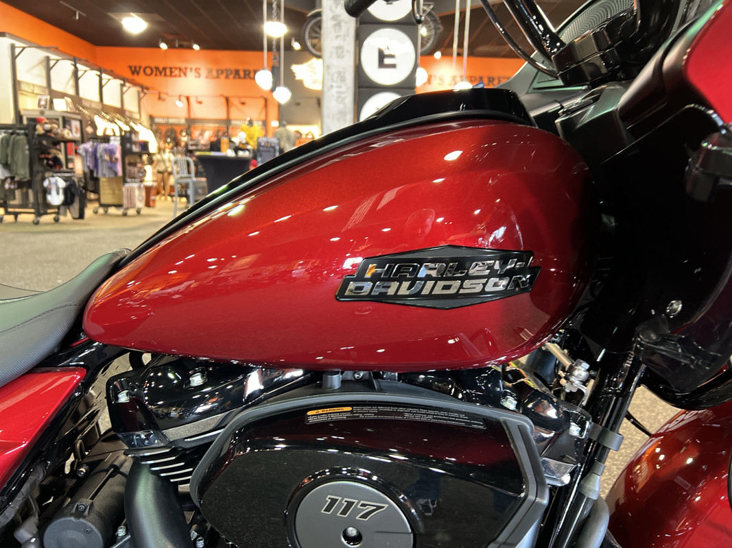 Road Glide®