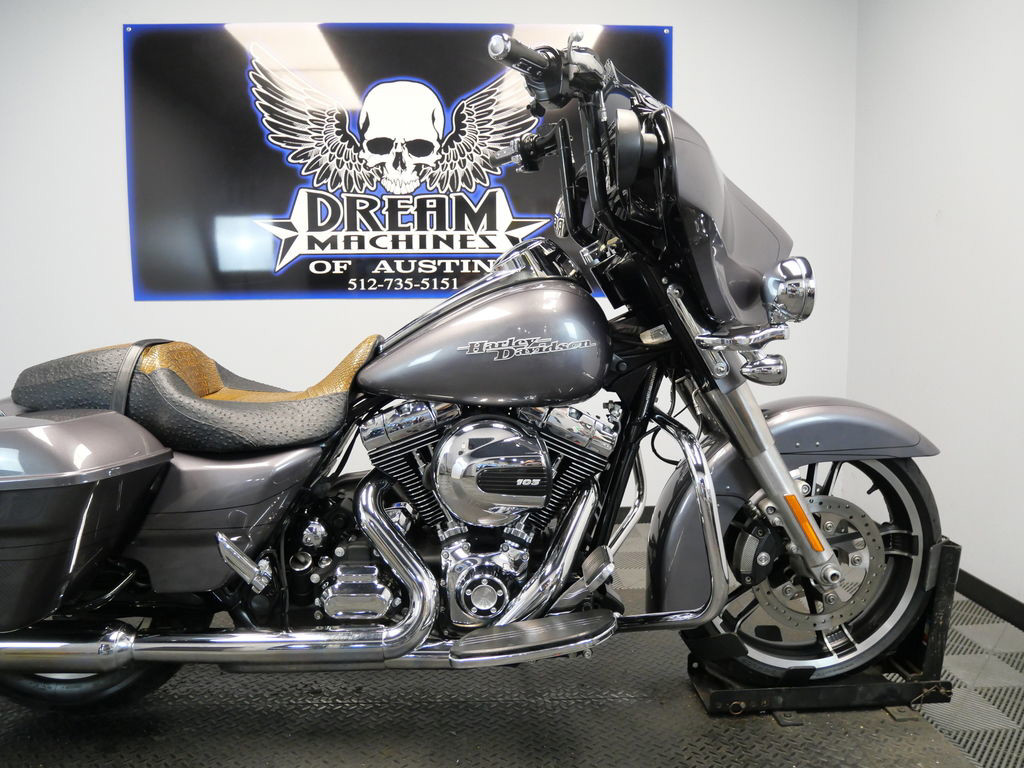 Street Glide® Special