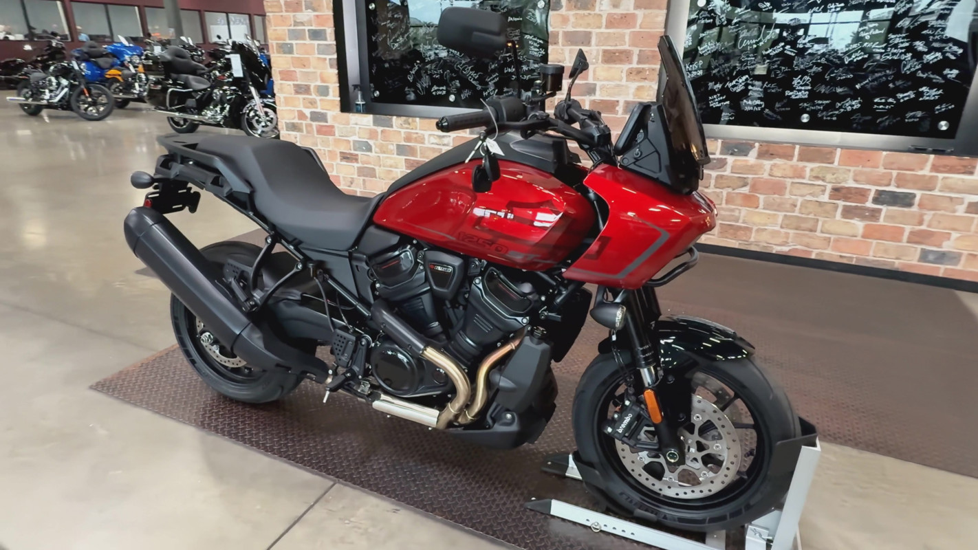 Pan America® 1250 ST